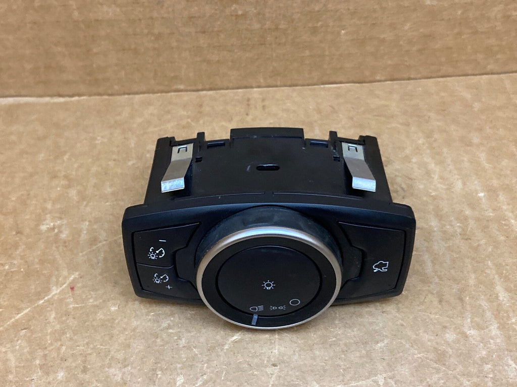 2015 FORD FOCUS HEAD LIGHT HEADLIGHT LAMP SWITCH BUTTON CONTROLS F1ET 13A024 LA2