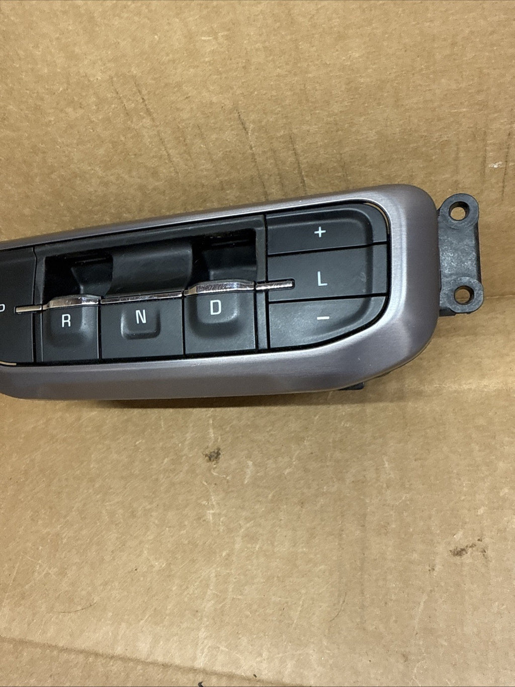 2020 2023 GMC Acadia Dash Push Button Gear Shifter Selector 847287062
