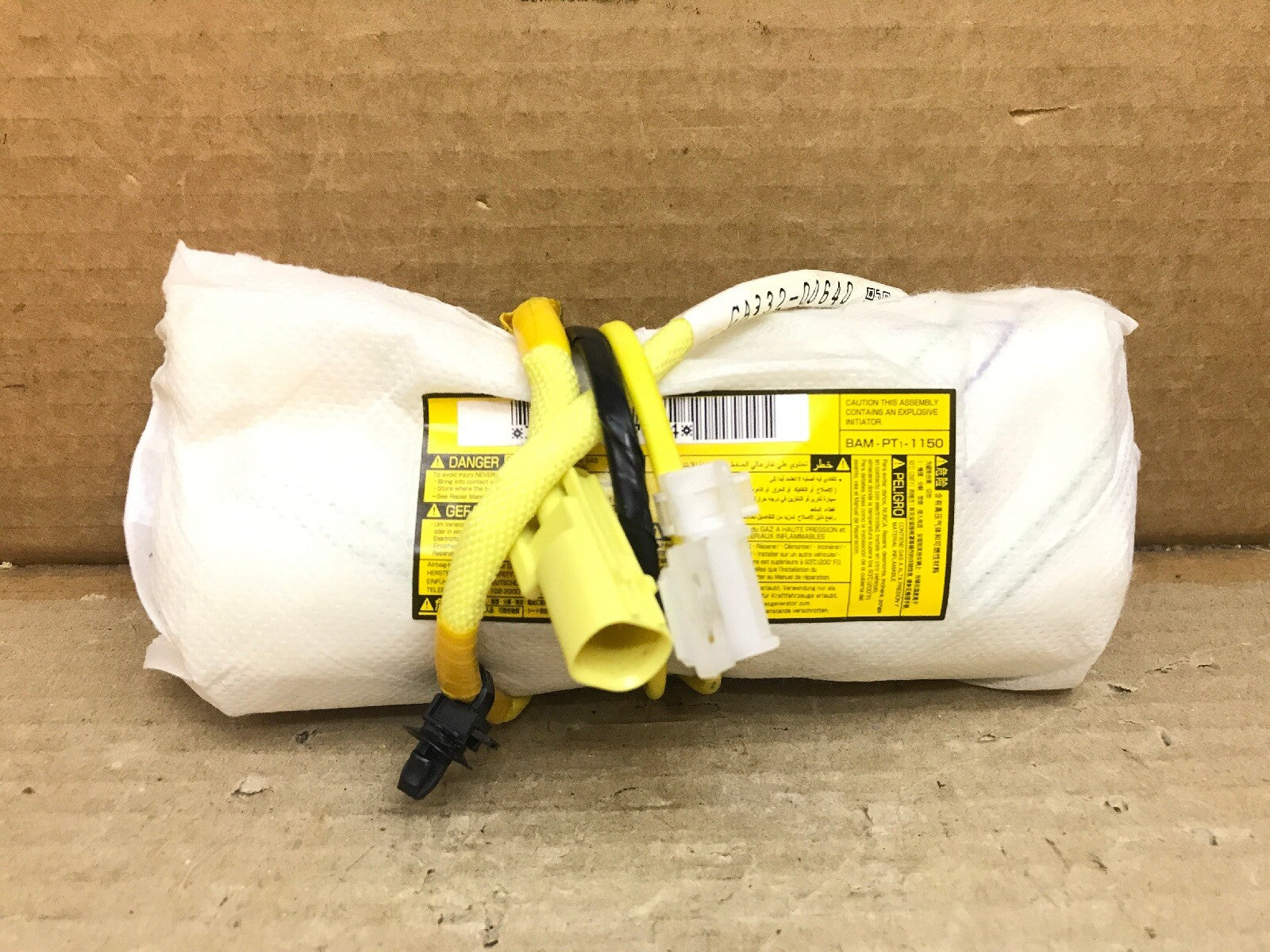04 09 TOYOTA PRIUS RIGHT SIDE PASSENGER SEAT AIRBAG AIR BAG GA332 006400