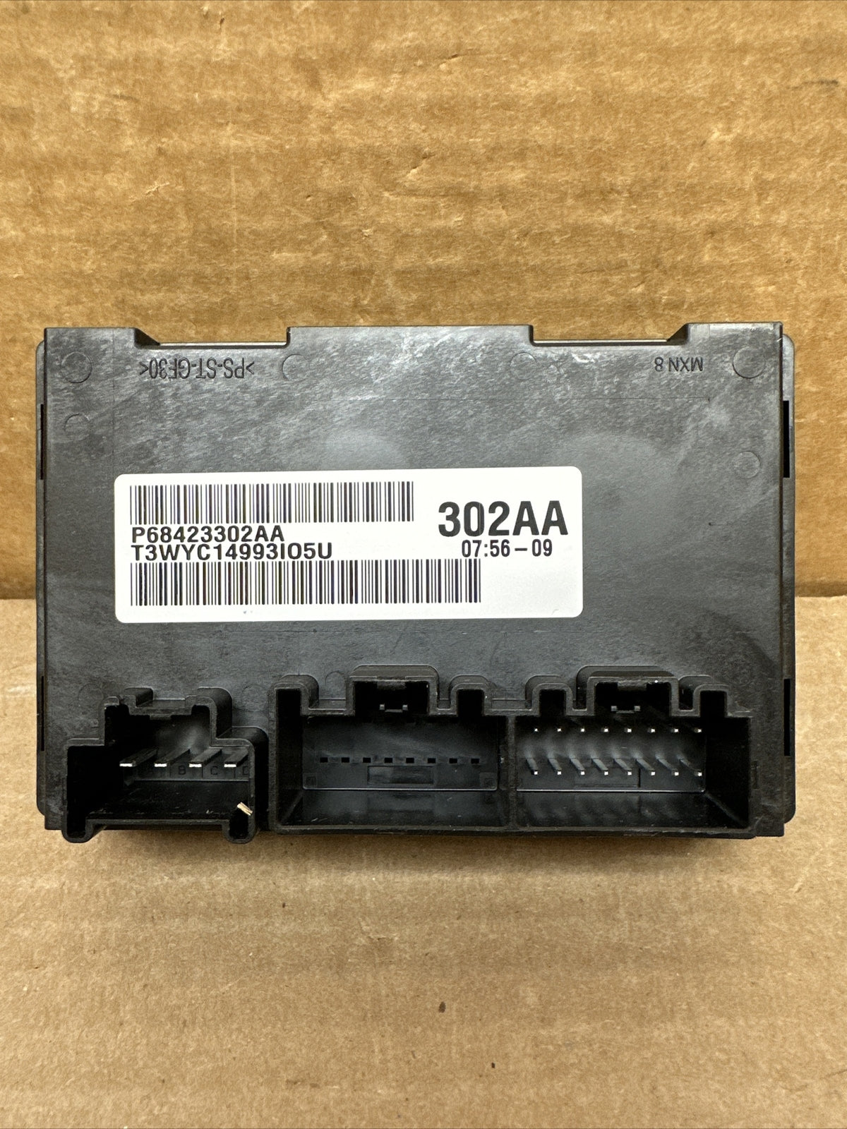 2019 2020 Grand Cherokee Transfer Case Control Module 68423302AA0