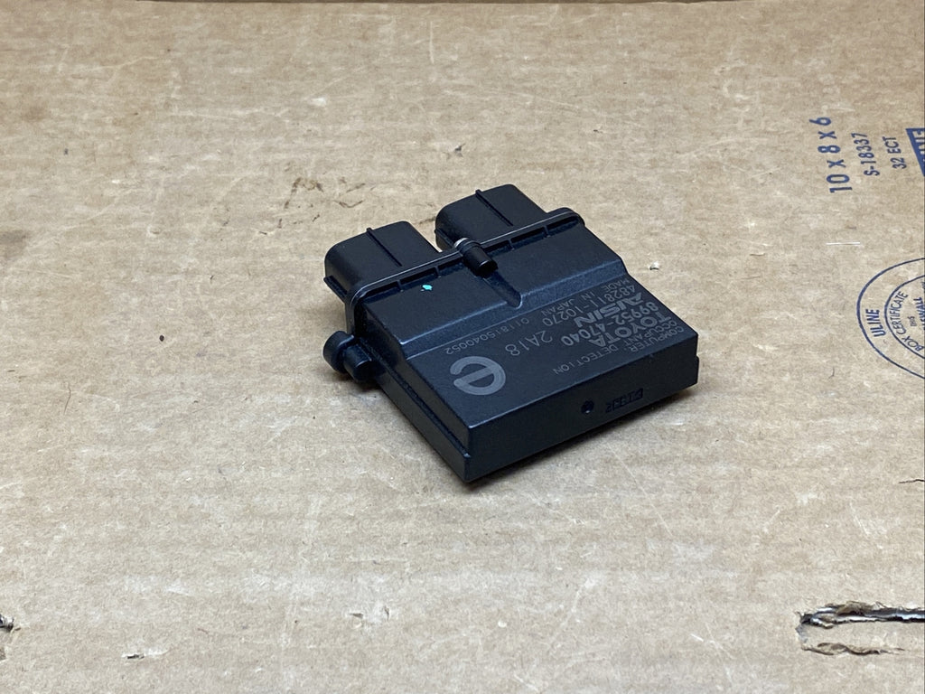 Prius 4Runner tC Front Passenger Seat Occupant Detection Module 89952 470406