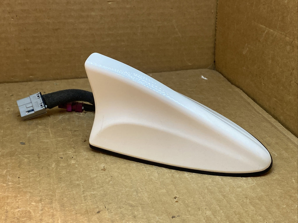 2013 2018 Hyundai Santa Fe Sport Shark Fin Antenna White Pearl 96210 4Z100SWP5