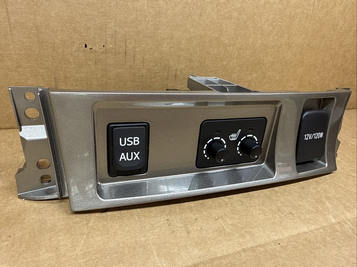 2008 2013 Toyota Highlander Heated Seat Switch USB AUX 12V Control Panel OEM2