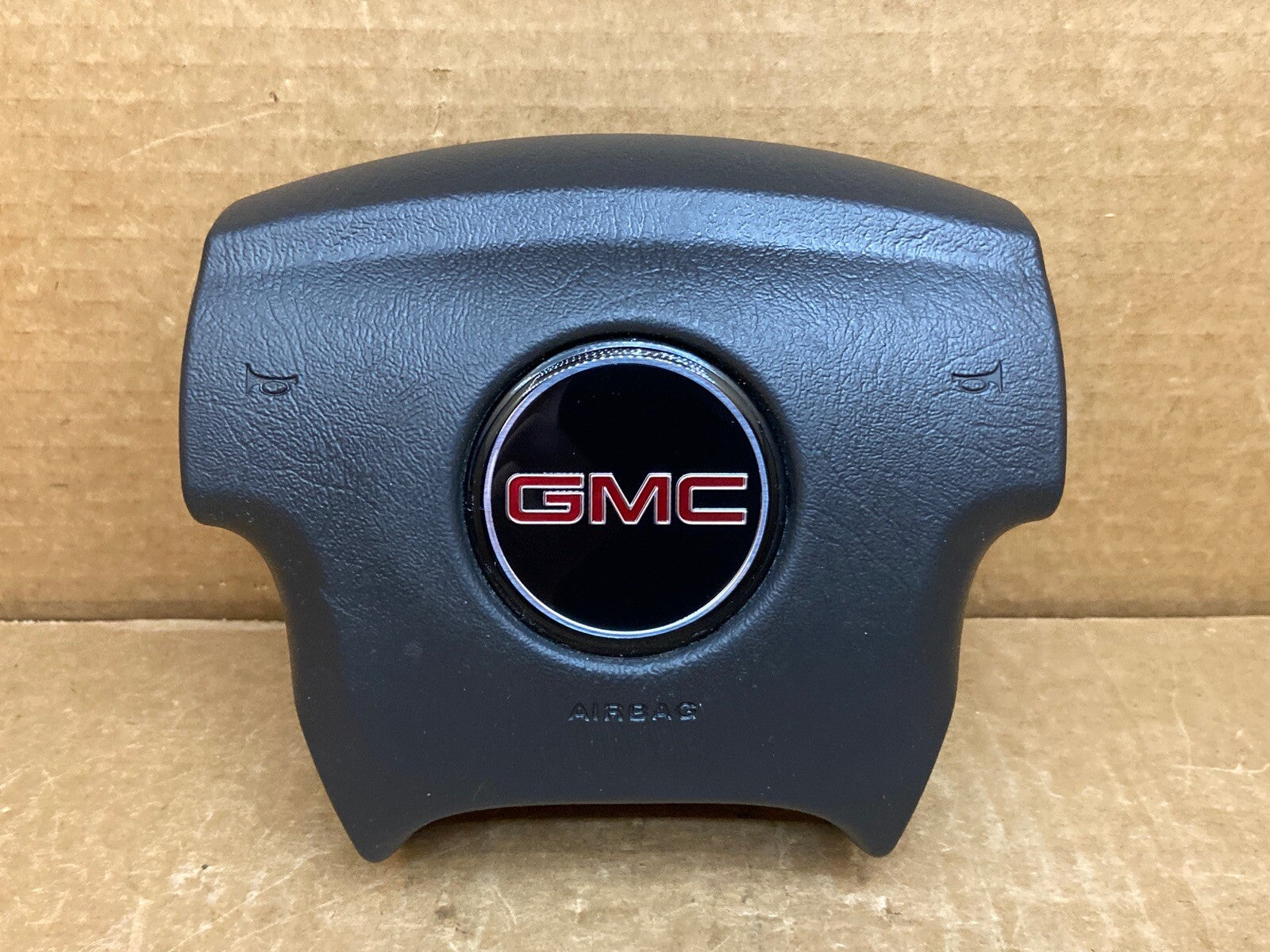 05 09 GMC ENVOY FRONT LEFT DRIVER SIDE STEERING WHEEL AIRBAG AIR BAG 168704940