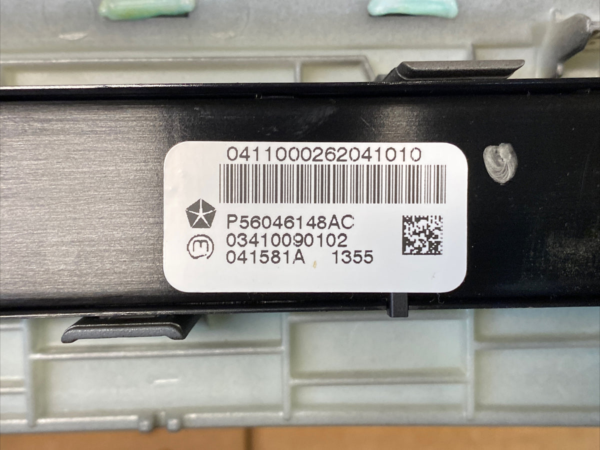 2011 2013 Jeep Grand Cherokee Temperature Control Unit Radio Bezel P56046148AC8