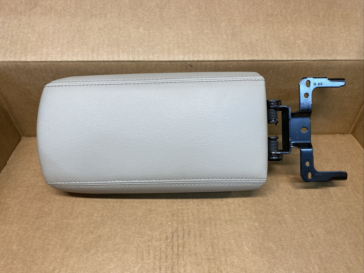 2017 2018 Ford Escape Center Floor Console Lid Cover Top Grey Leather OEM7