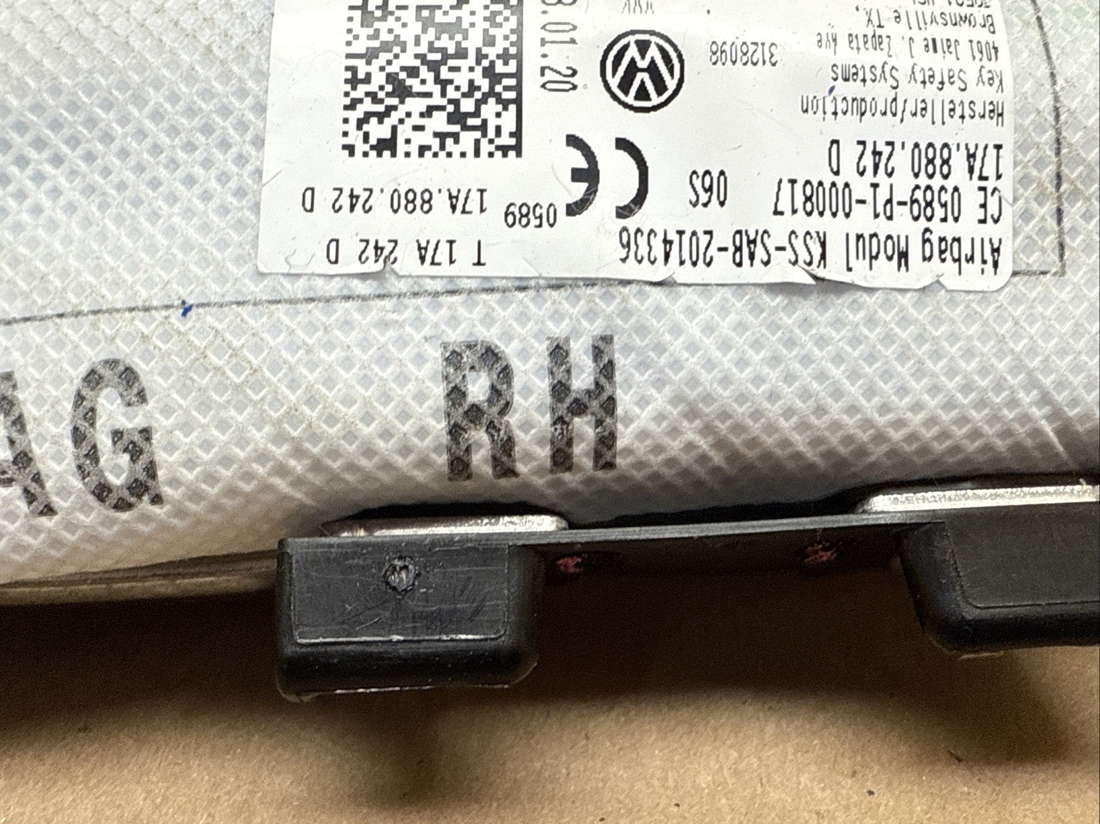 2020 Volkswagen VW Jetta Right Passenger Side Seat Air Bag Airbag 17A.880.242.D6
