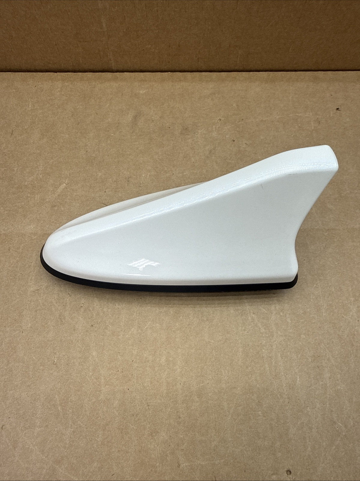 2016-2018 Kia Optima Shark Fin Antenna Assembly White SWP Paint Code7