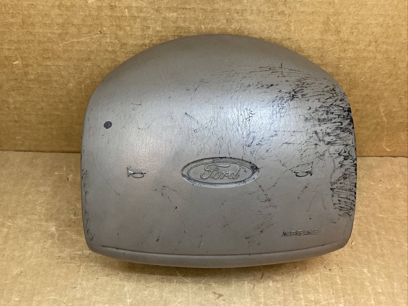 1999 2004 Ford F150 F250 Expedition LH Driver Steering Wheel Airbag Air Bag OEM 2