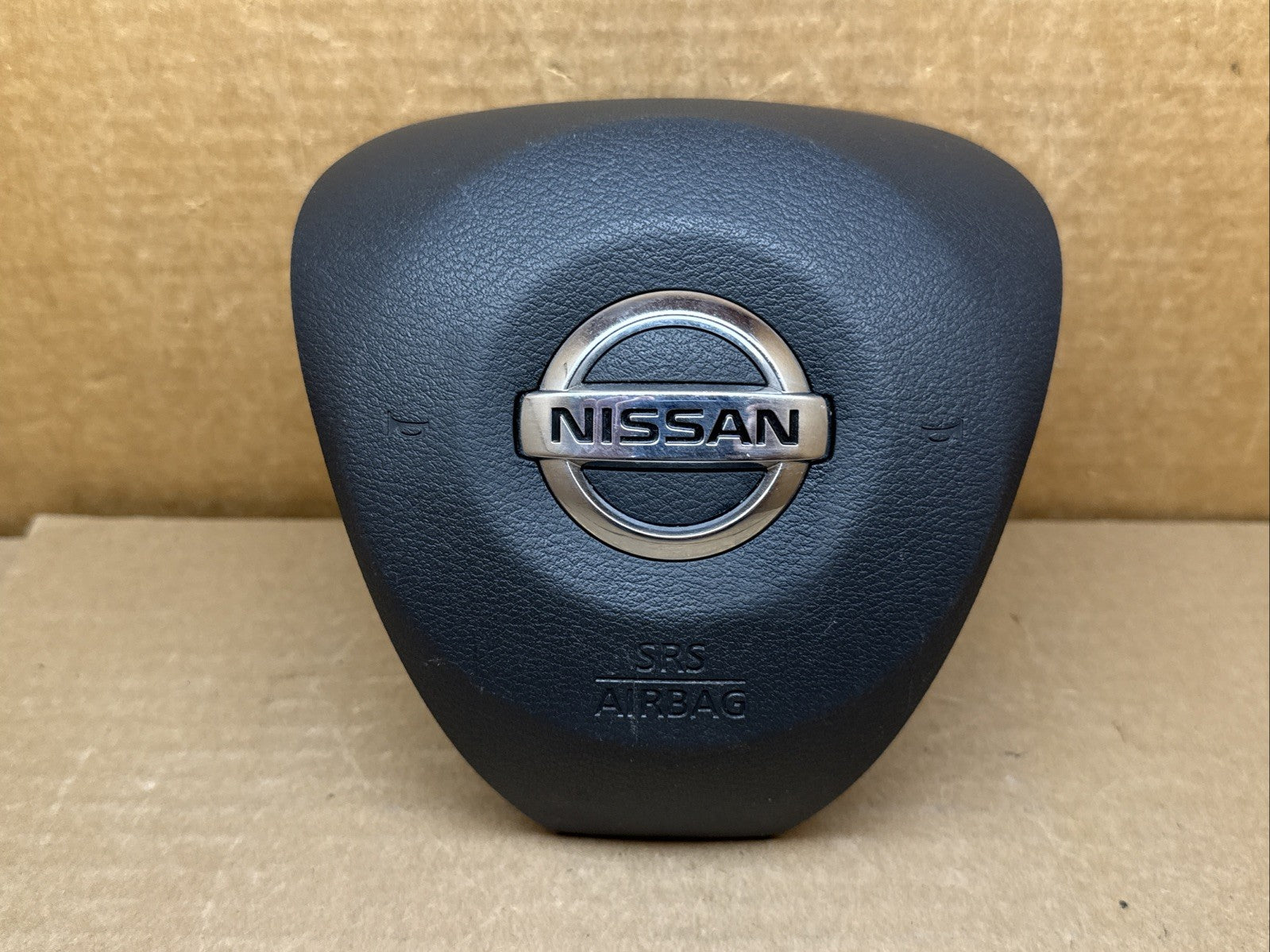 2016 2018 Nissan Maxima Front Left Driver Side Steering Wheel Air Bag Airbag0