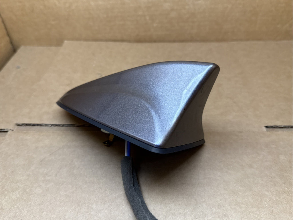 2014 2016 Kia Sportage Shark Fin Antenna OEM Mineral Silver 96210 3W800E6S6