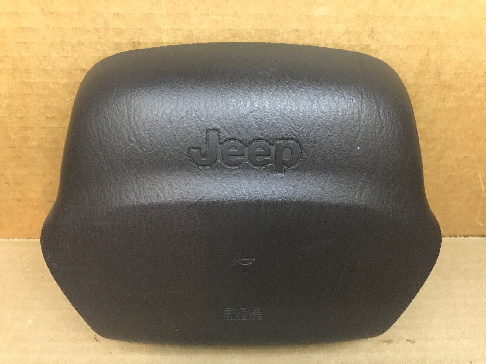 98 01 WRANGLER CHEROKEE FRONT LEFT DRIVER SIDE STEERING WHEEL AIRBAG AIR BAG AZ1