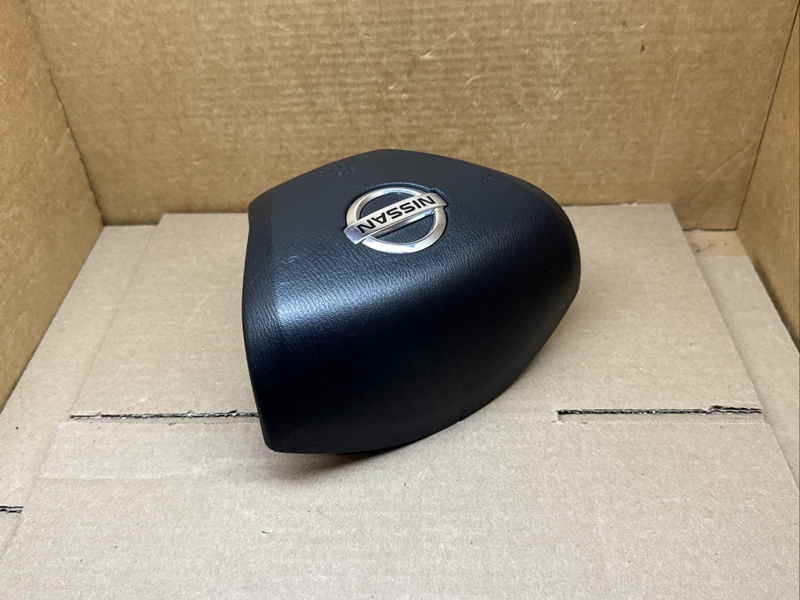 15 24 Nissan Murano Front Left Driver Side Steering Wheel Air Bag Airbag Black7