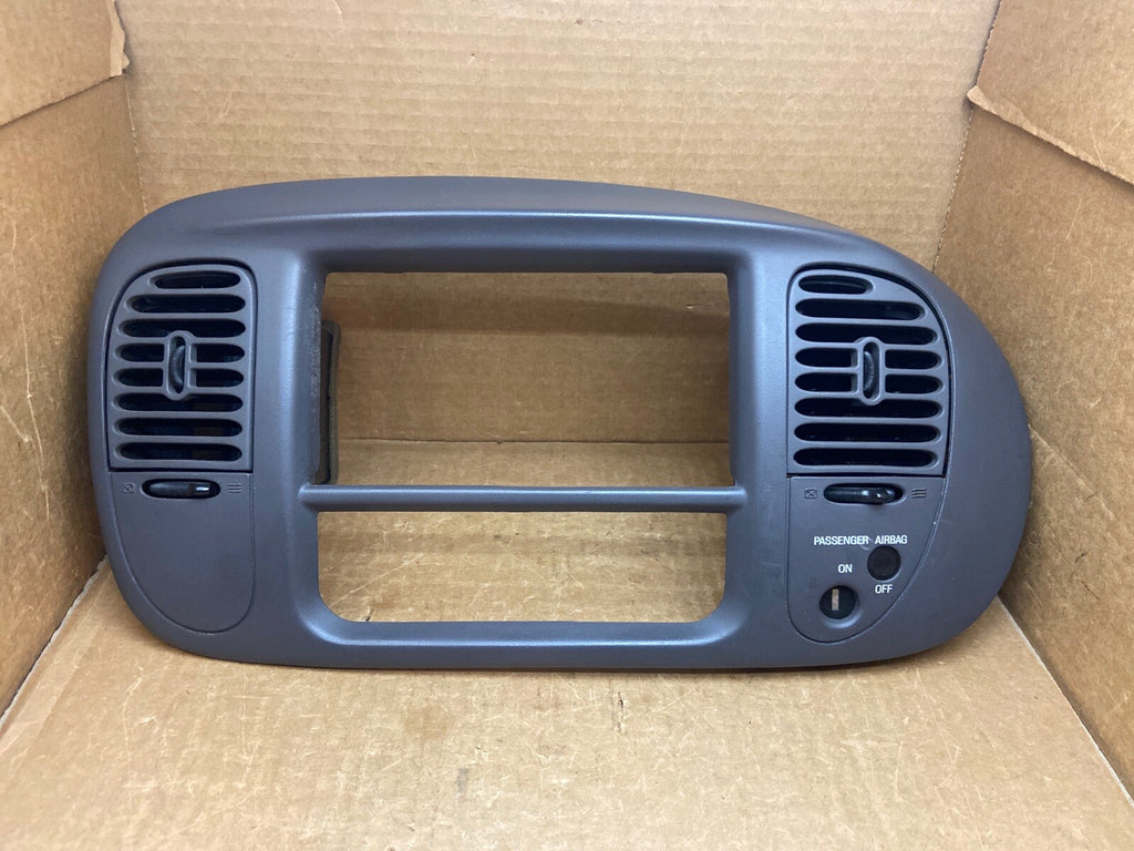 1998 2003 Ford F150 F 150 Radio Climate Dash Trim Bezel Vents Switch Gray Grey0