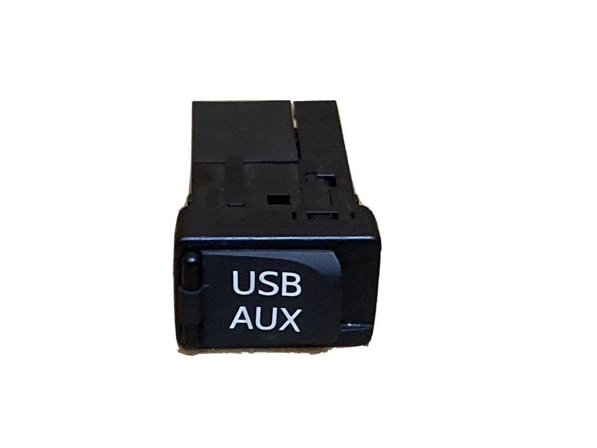 2012  2015 Toyota Camry AUX USB Outlet Adapter 86190 06030 OEM0