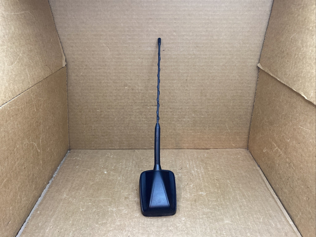 2011 2014 Ford Edge OEM Roof Mounted Radio Antenna DT4T 19G461 BA1