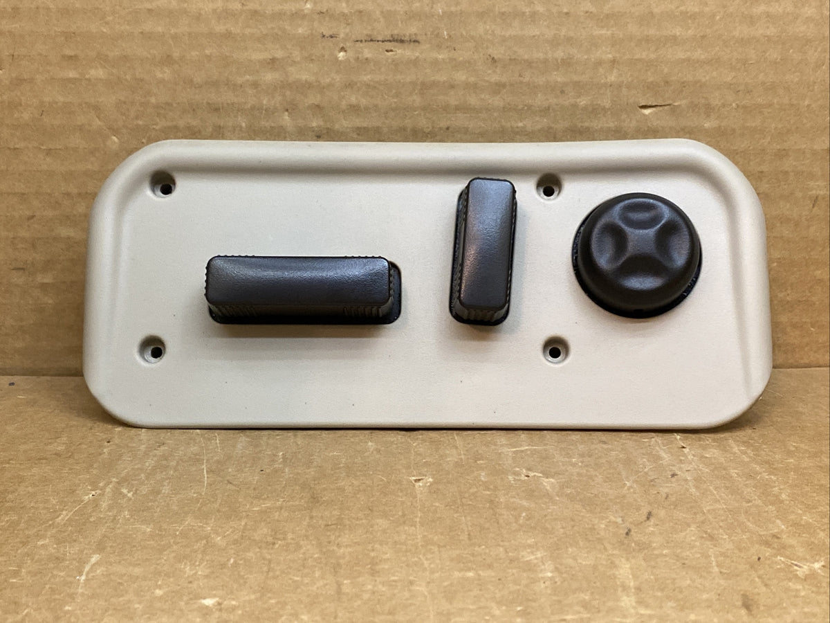 00 02 Escalade Front Left Driver Seat Power Switch Assembly Bezel Shale 124501661