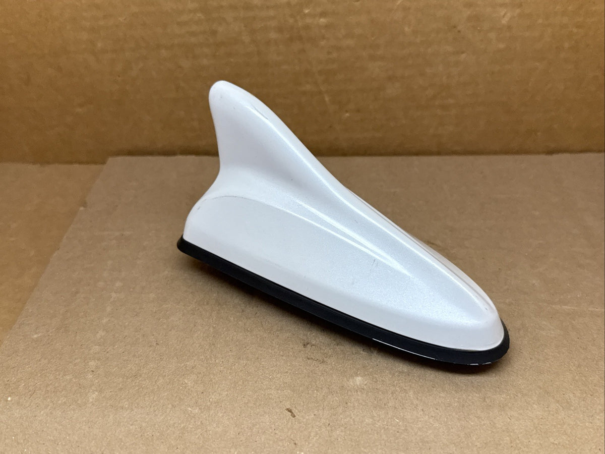 2015 2017 Hyundai Sonata Shark Fin Antenna Pearl White 96210 C2101WW83