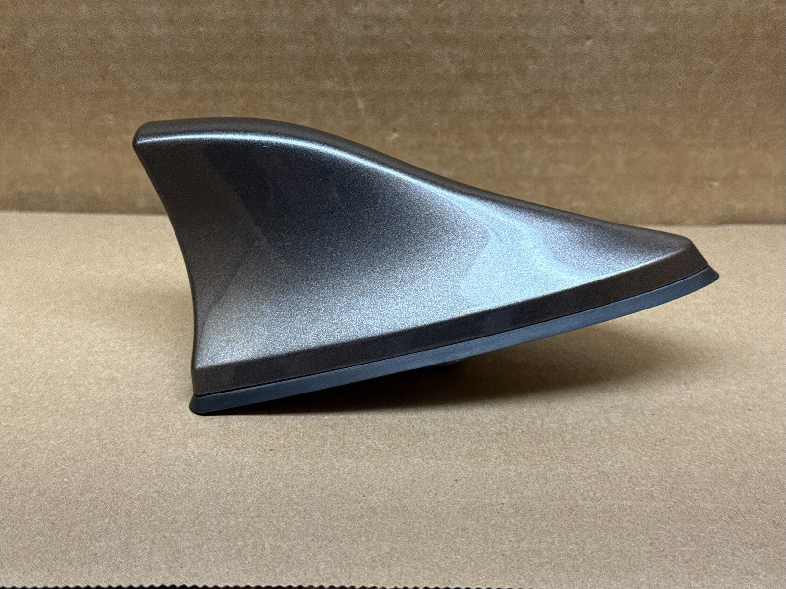2014 2016 Kia Forte Shark Fin Antenna Assembly Metallic Bronze 96210 A7100K3N4