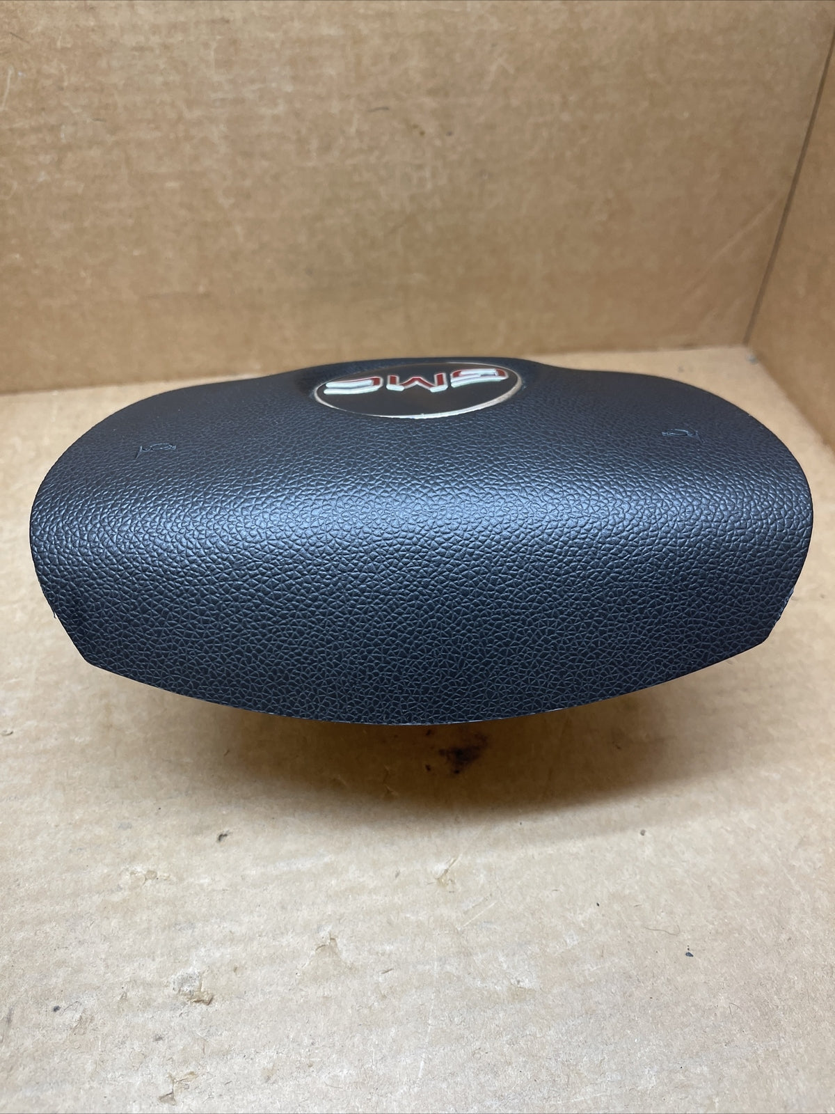 GMC Sierra Yukon Front Left Driver Side Steering Wheel Air Bag Airbag Black4