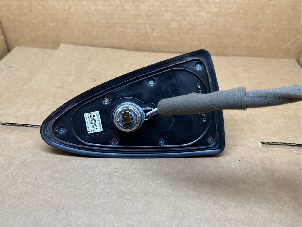 2014 2016 Kia Sportage Shark Fin Antenna OEM Mineral Silver 96210 3W800E6S8