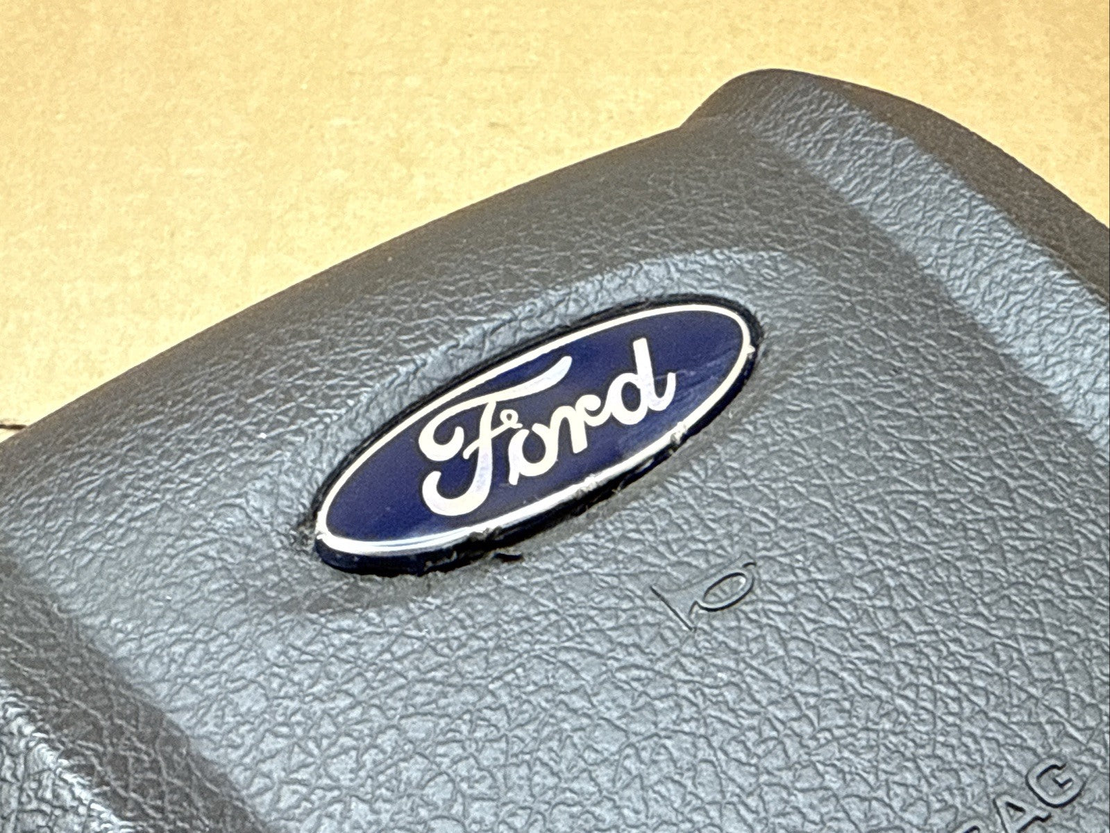 2014 Ford F 150 Front Left Driver Side Steering Wheel Air Bag Airbag Black5