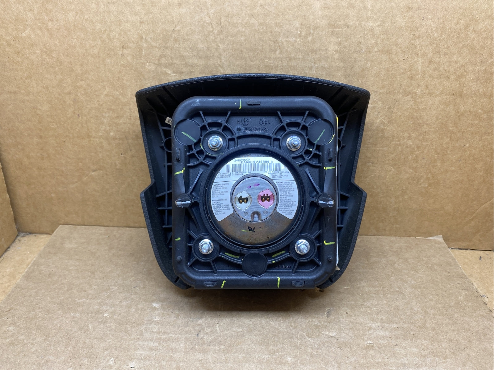 2008 2011 Cadillac STS Front Left Driver Side Steering Wheel Air Bag Airbag3