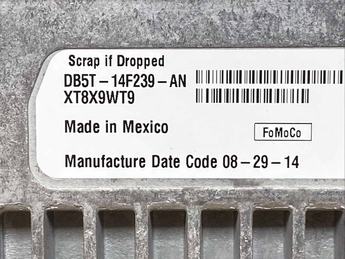 Ford Sync 2 Sync2 APIM Radio Module DB5T 14F239 AN EA5T 14D212 DA2