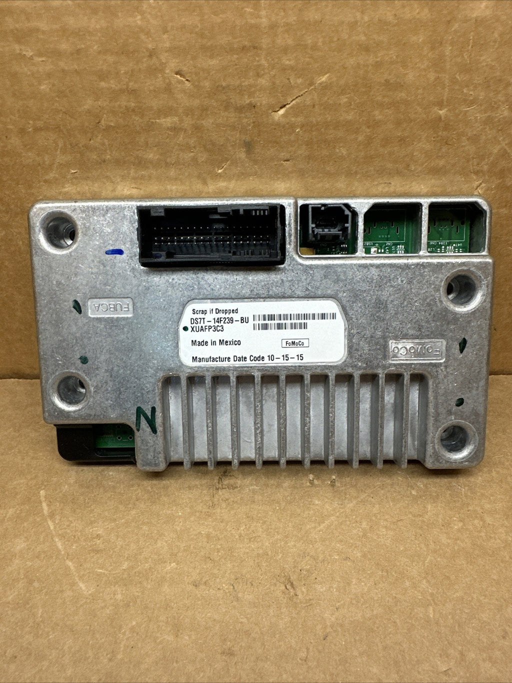 2015 2018 Ford Sync APIM Module Radio EA5T 14D212 FA DS7T 14F239 BU0