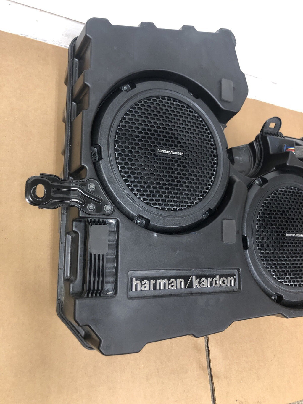 2012   2020 Challenger R/T SRT Hellcat Harman Kardon Factory SubWoofer OE2