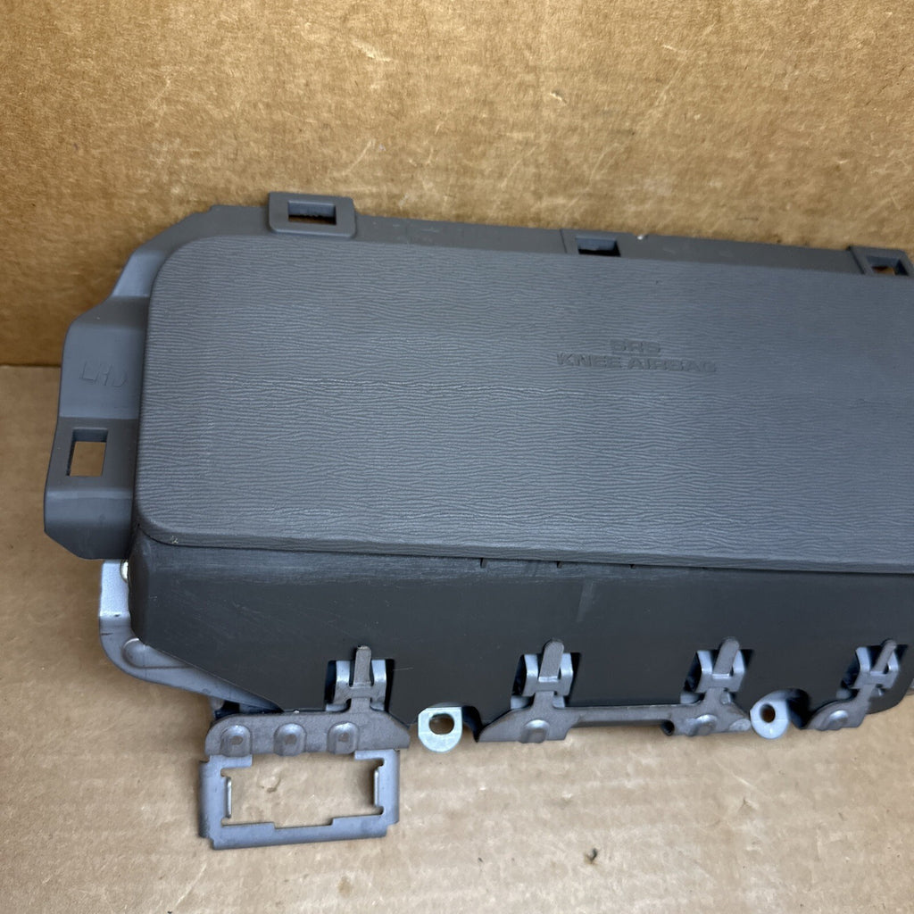 2013 Toyota Sienna Front Left Side Driver Knee Lower Air Bag Airbag LB426
