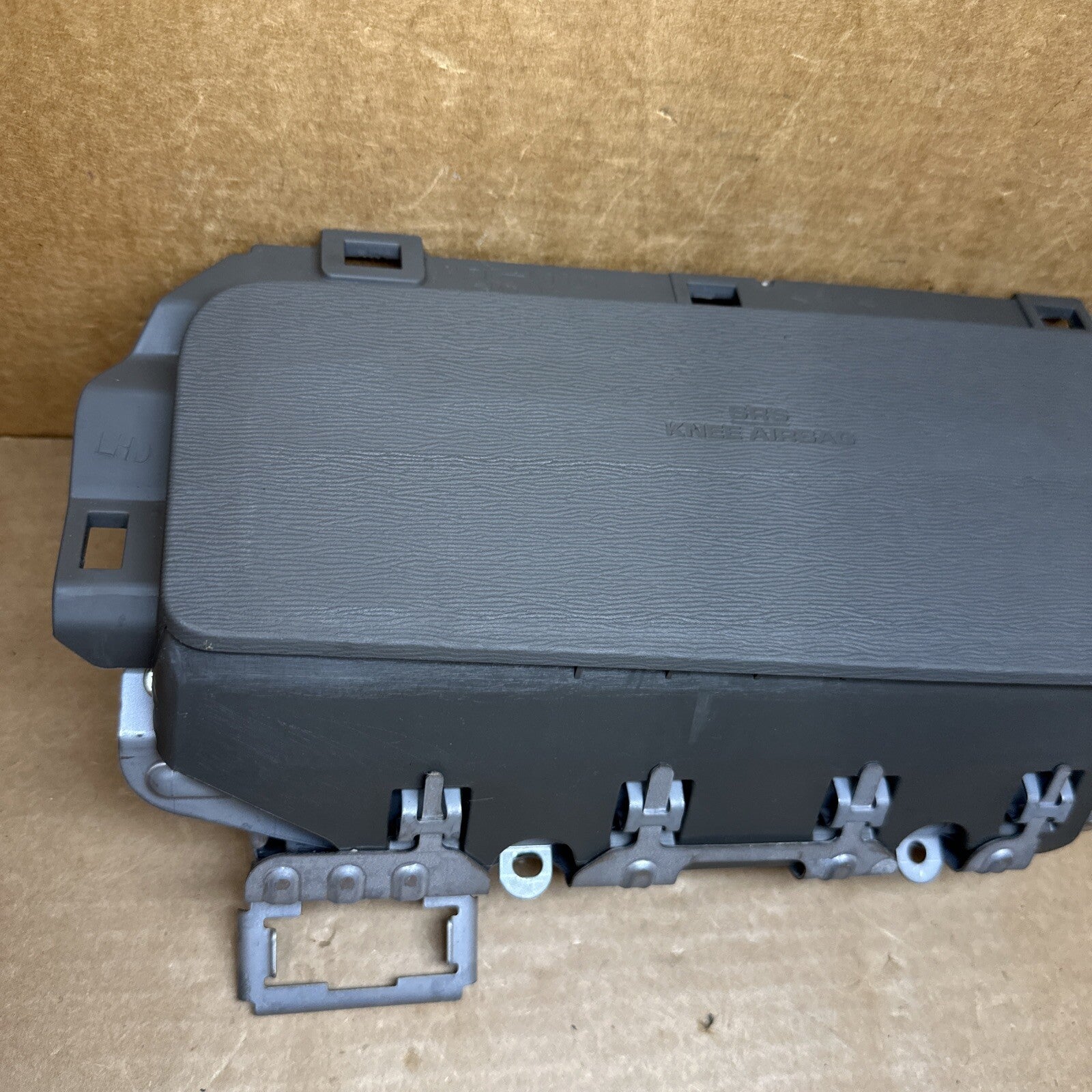 2013 Toyota Sienna Front Left Side Driver Knee Lower Air Bag Airbag LB426