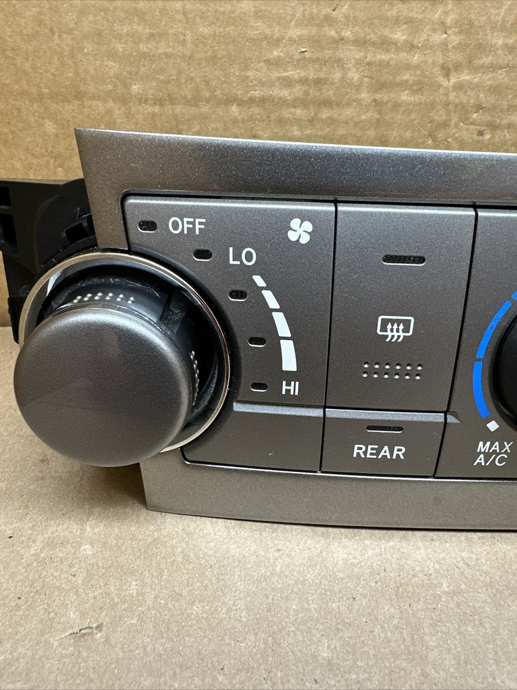 2008 2013 Toyota Highlander Climate Temp Temperature Control 55900 0E2105