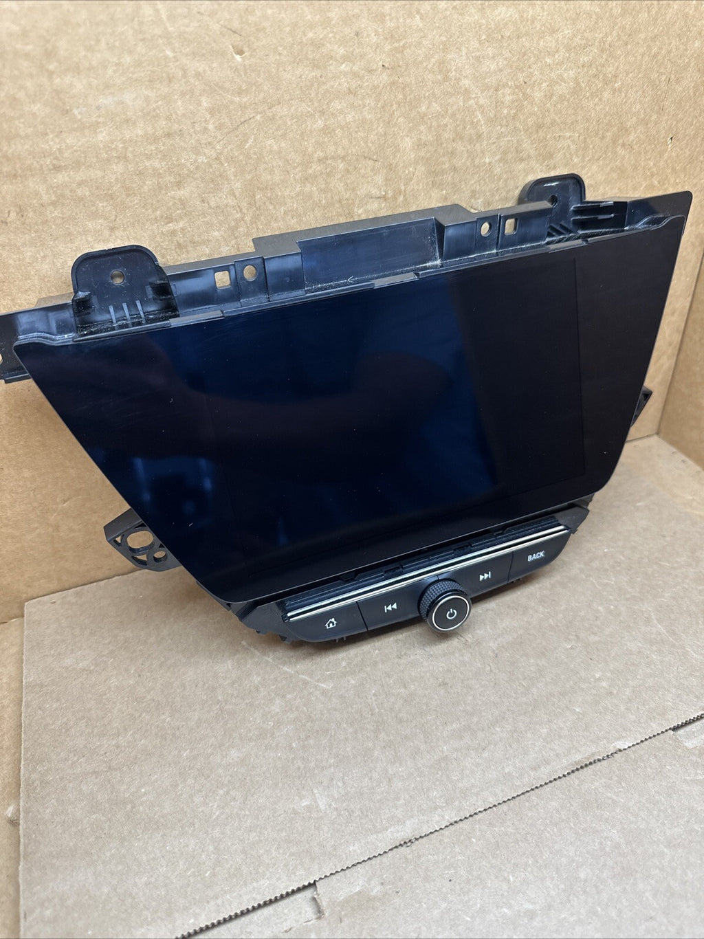 2020 2023 Buick Encore GX Radio Control Panel Dash Display Screen OEM 427213592