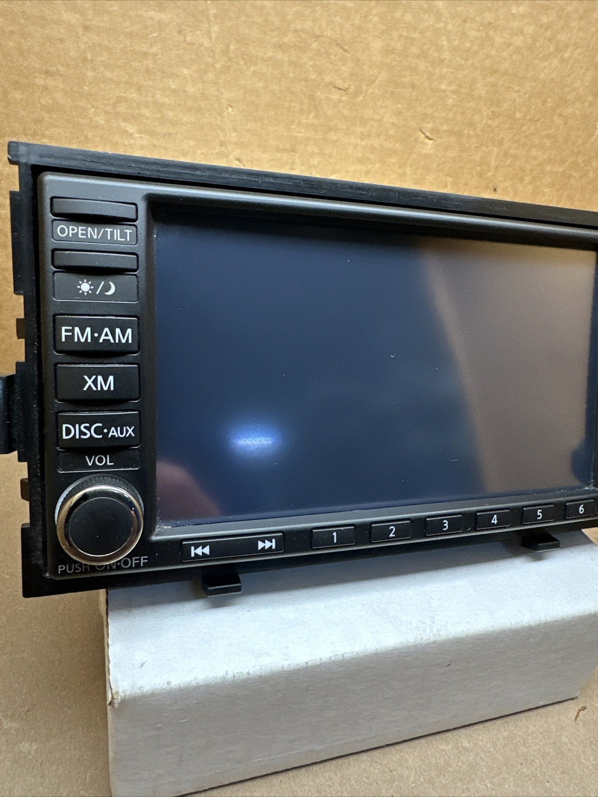 2010 2013 Nissan Altima Audio Radio Stereo Info Display Screen 25915 ZX04A1