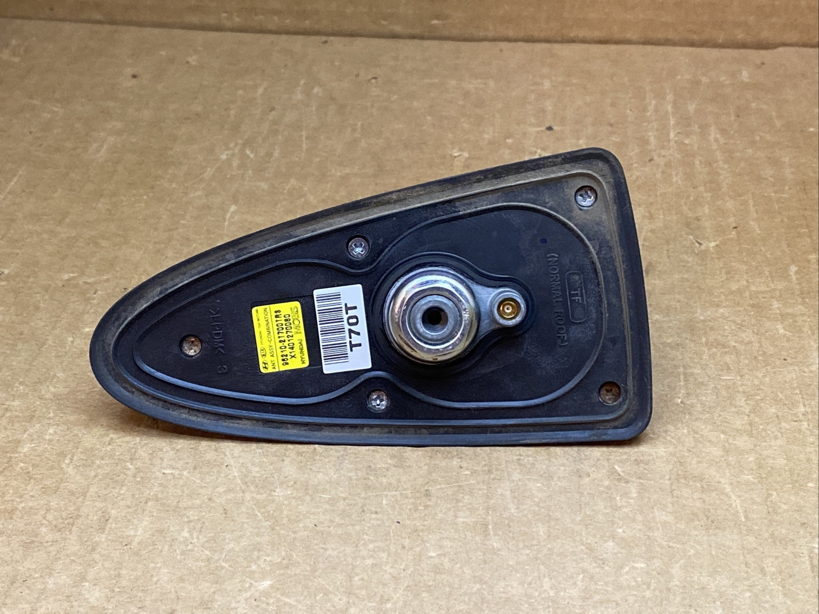 14 16 Kia Optima Roof Mounted Radio Audio Antenna Red Metallic 96210 2T700TR37