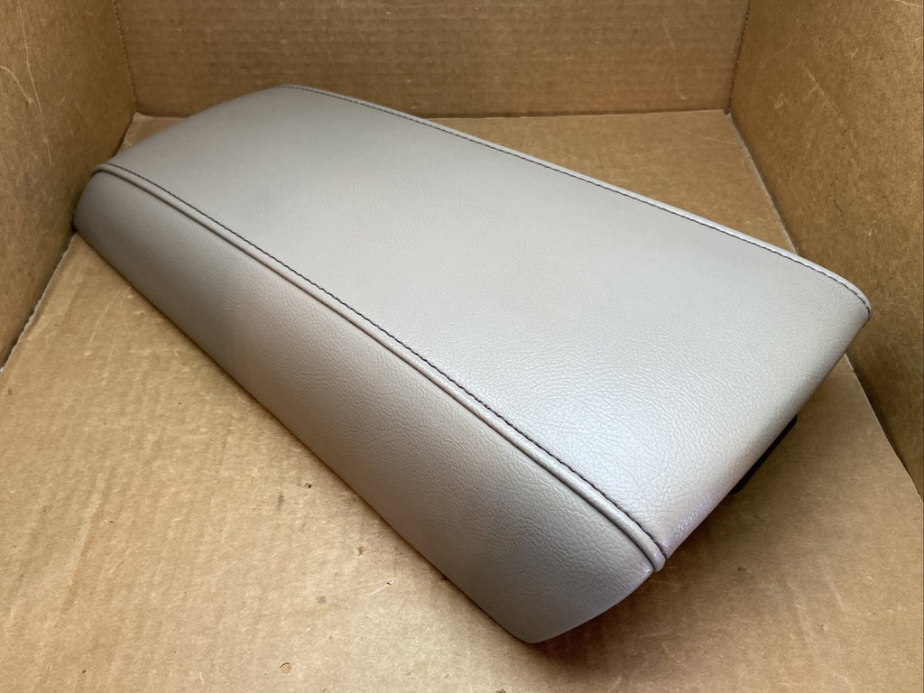 2011 2014 Ford Edge Center Console Arm Rest Armrest Lid Top Leather Gray OEM0