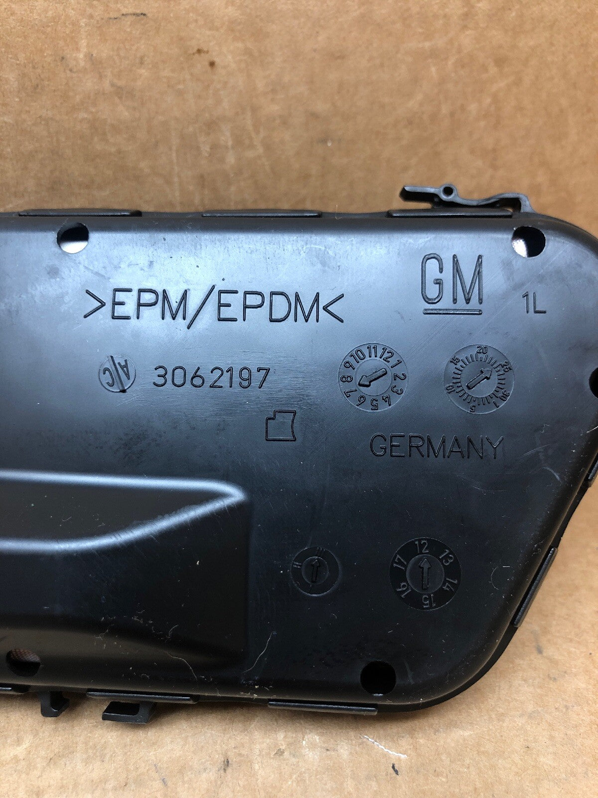 11 17 BUICK REGAL FRONT LEFT SIDE DRIVER SEAT AIRBAG AIR BAG 229345793