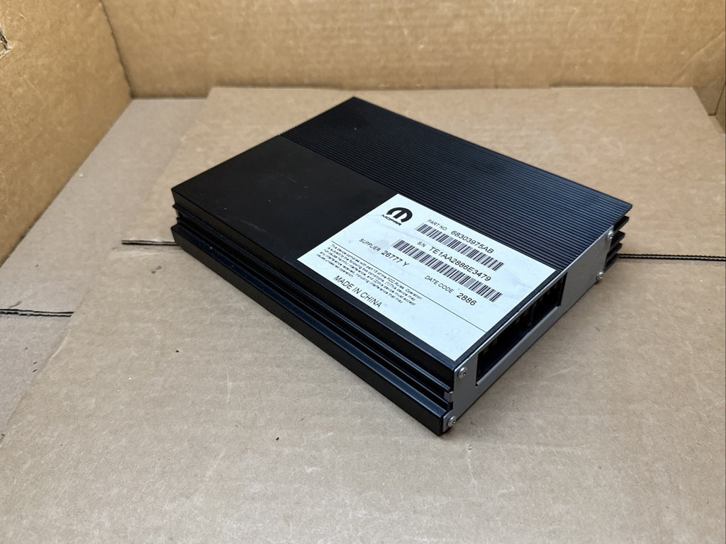 2017 2023 Charger Challenger Chrysler 300 Audio Amplifier Amp OEM 68303975AB3
