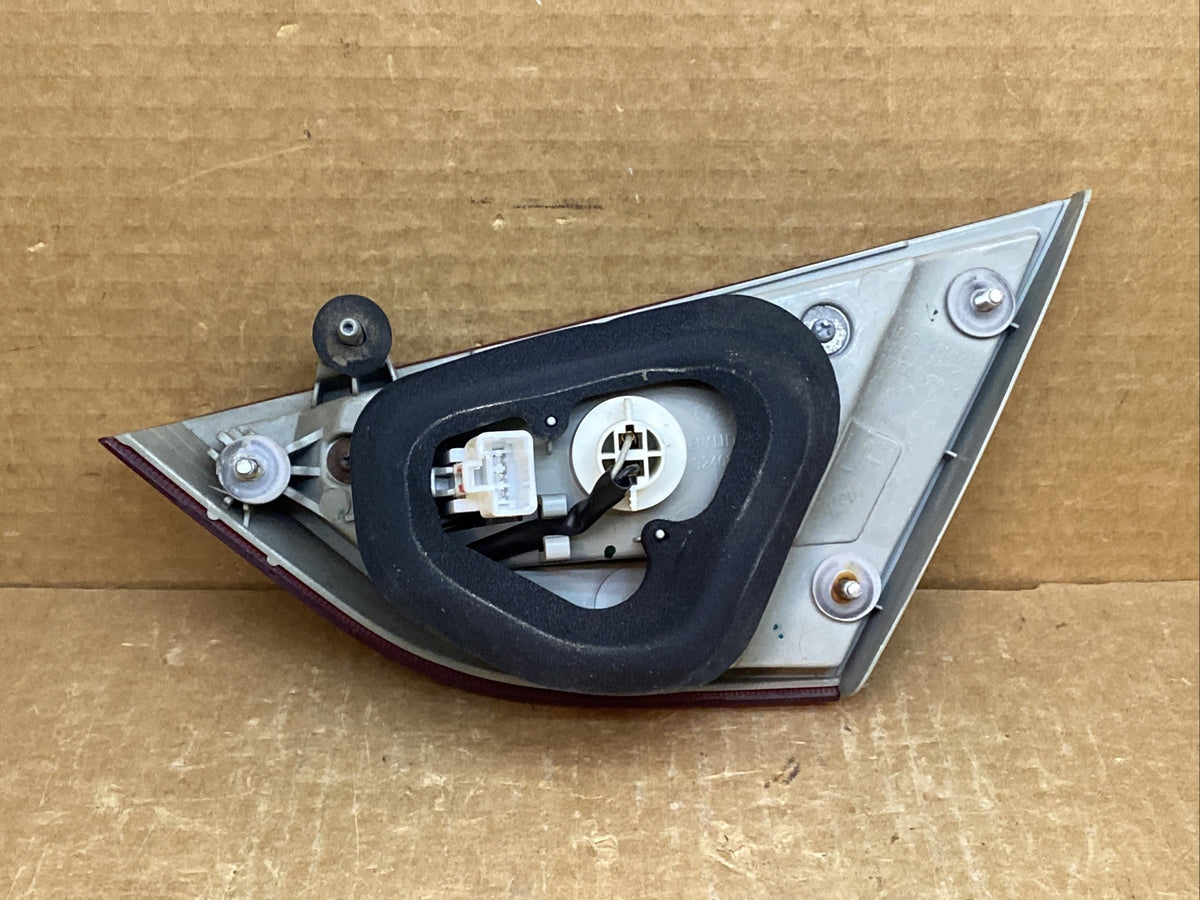 2011 2014 Hyundai Sonata Decklid Inner Tail Light Taillight Left Driver Side OEM4