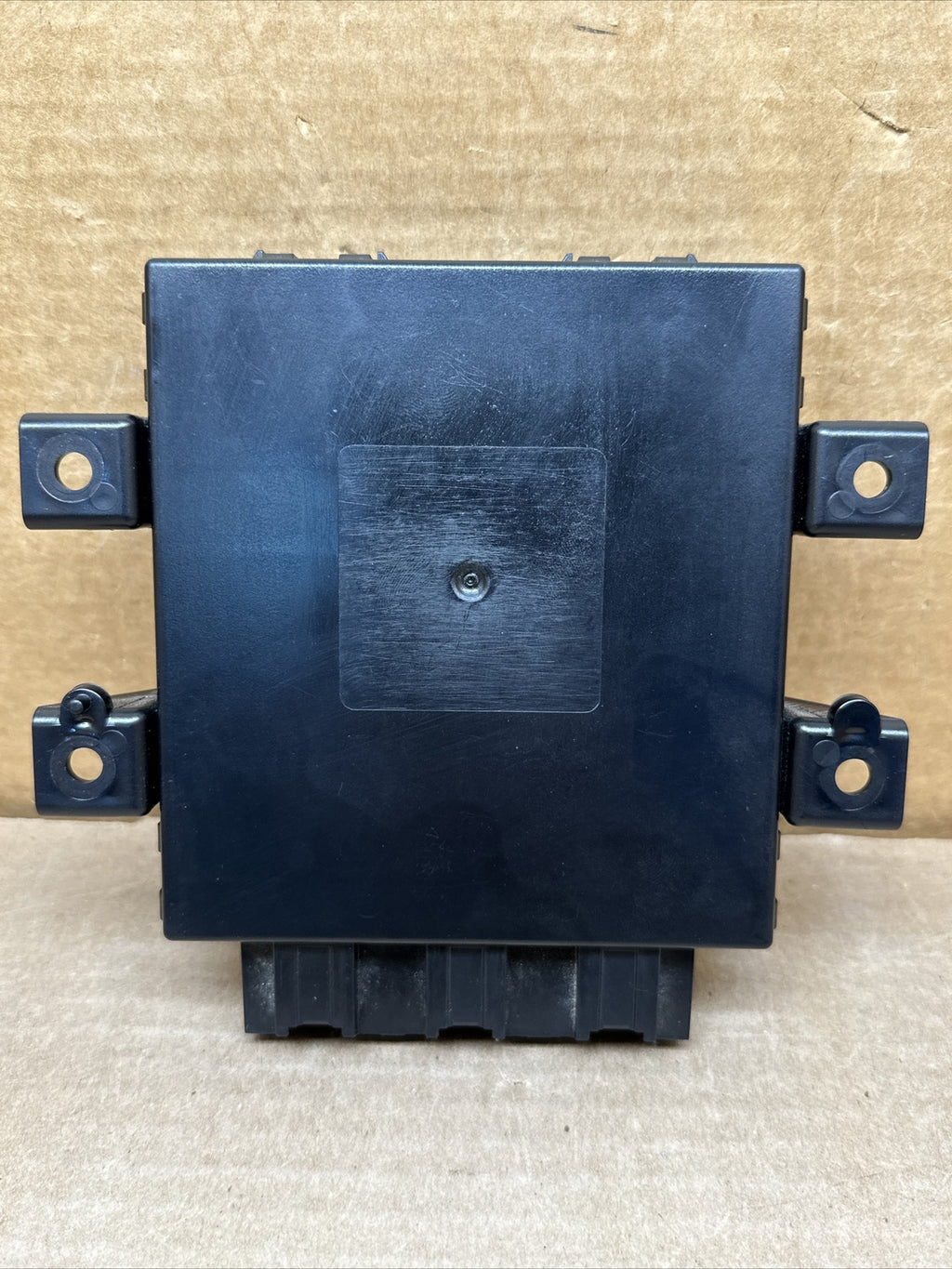 2007   2014 GM Tahoe Escalade Yukon Memory Seat Control Module 208704746