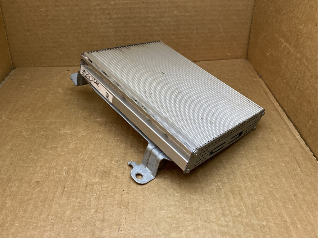 2004 2005 Dodge Durango Radio Audio Amplifier Amp 56043163AE5