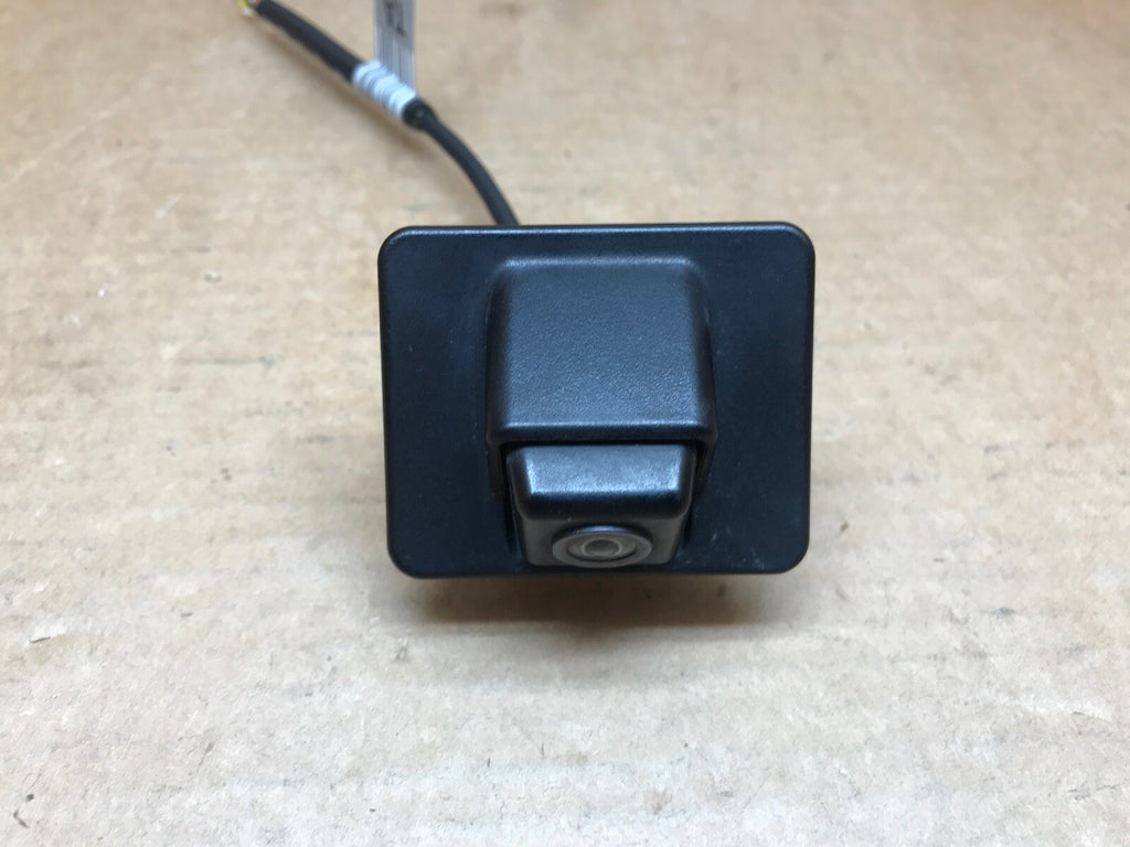 2011 2013 Kia Optima Rear View Camera Backup OEM 95760 2T0021