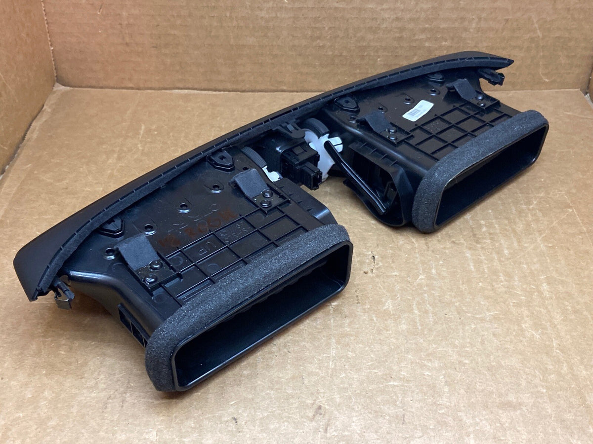 2017 2024 NISSAN ROGUE FRONT CENTER DASH AC HEAT AIR VENT BEZEL HAZARD SWITCH5