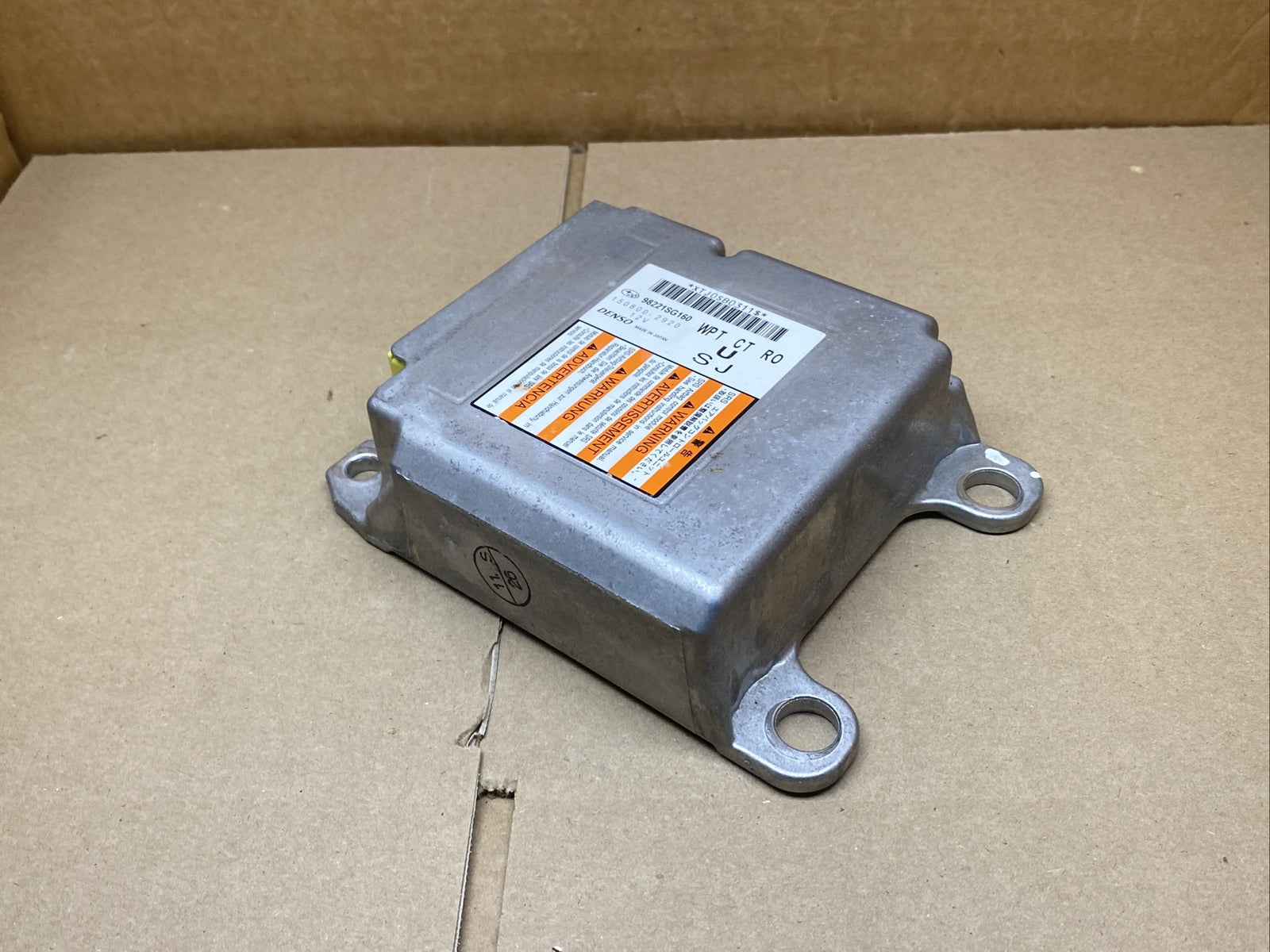 2016 Subaru Forester SRS Air Bag Airbag Control Module 98221SG1603