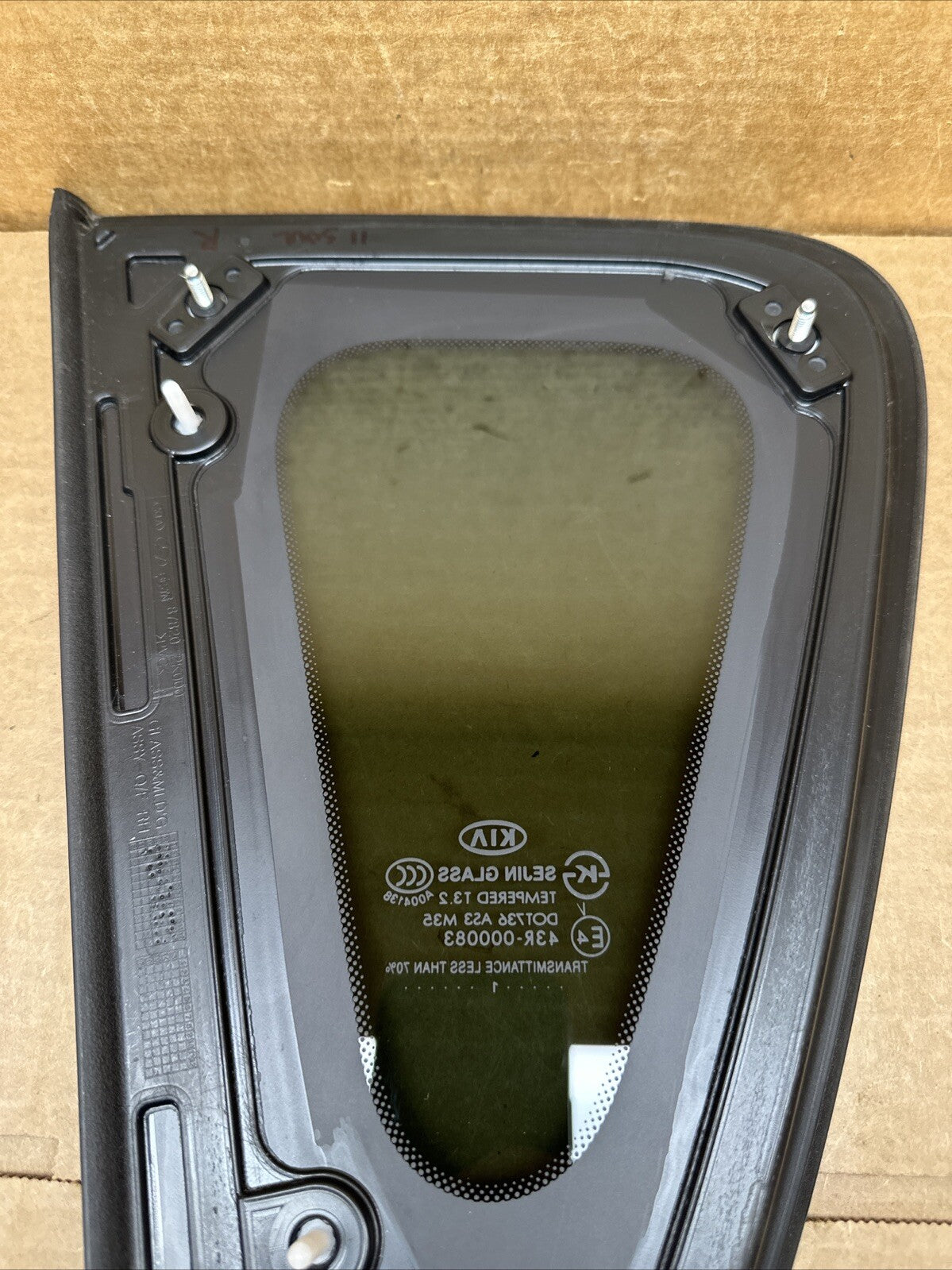 2010 2013 Kia Soul Rear Right Passenger Quarter Glass 87820 2K000 OEM6