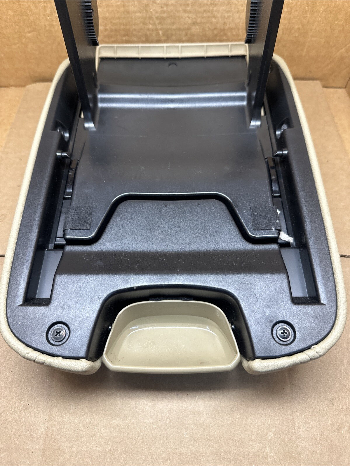 2008 2012 Honda Accord Center Console Arm Rest Armrest Lid Cover OEM Tan5