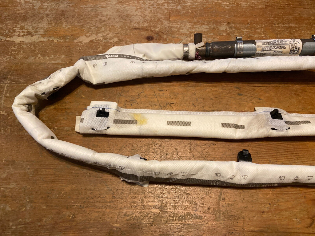 VW Passat Right Side Passenger Curtain Roof Air Bag Airbag 561 880 7421
