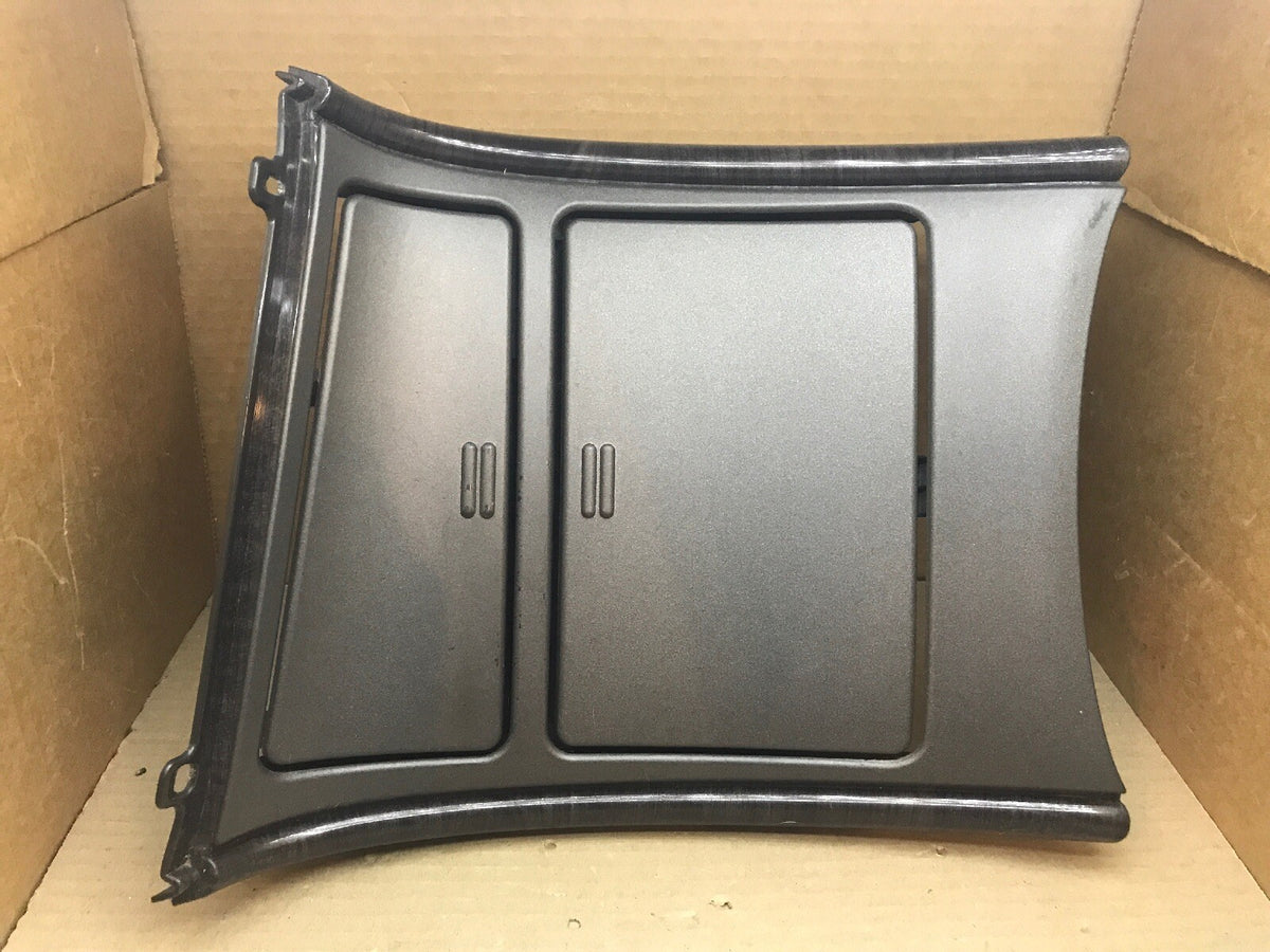 01 02 GM Yukon Denali Tahoe Center Console Cup Holder Cupholder Bezel 150580371