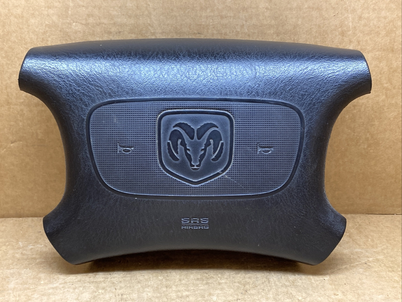 97 98 Dodge Ram 1500 2500 Front Left Driver Side Steering Wheel Air Bag Airbag0